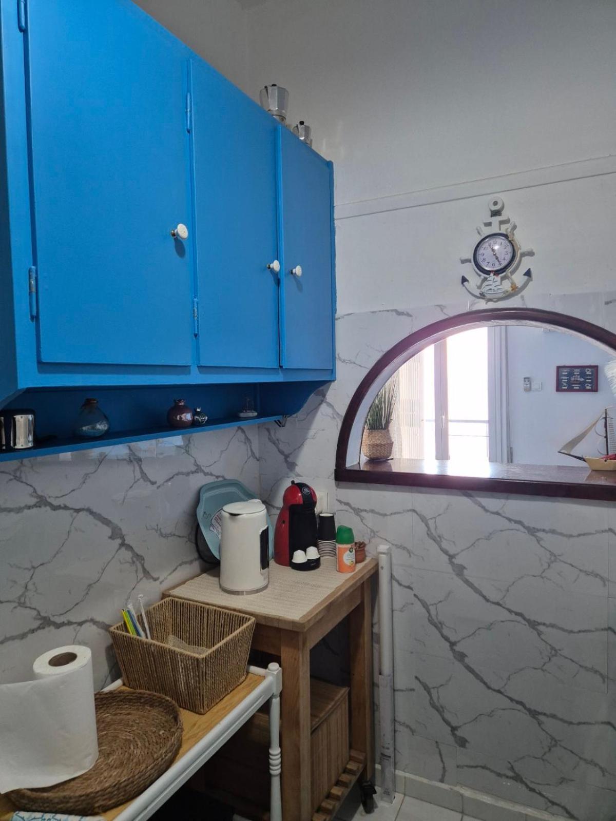 Captain'S Home Loutraki Екстериор снимка