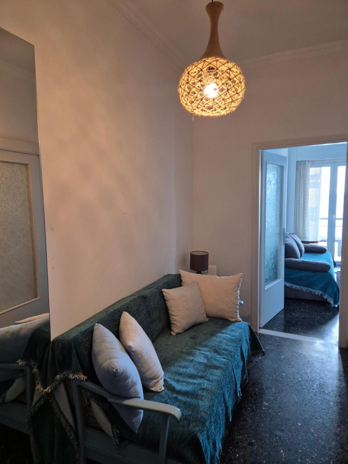 Captain'S Home Loutraki Екстериор снимка