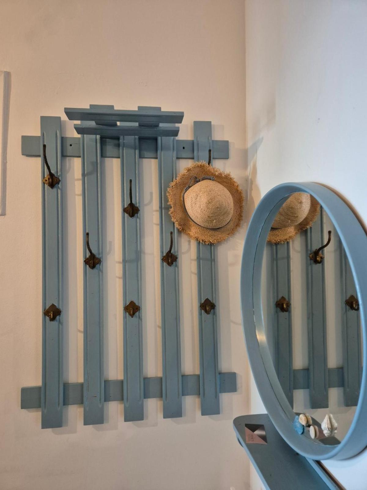 Captain'S Home Loutraki Екстериор снимка